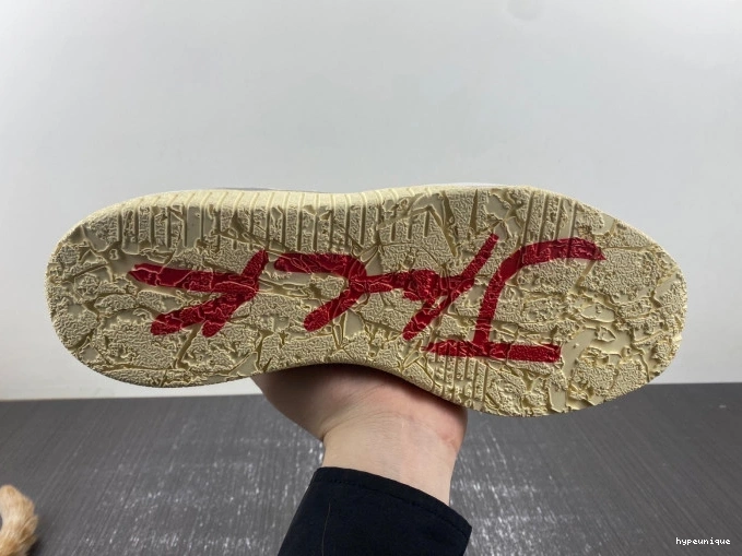 HYPE CHECK SCOTT JORDAN THE FZ8117-003 X TRAVIS CUT 0720